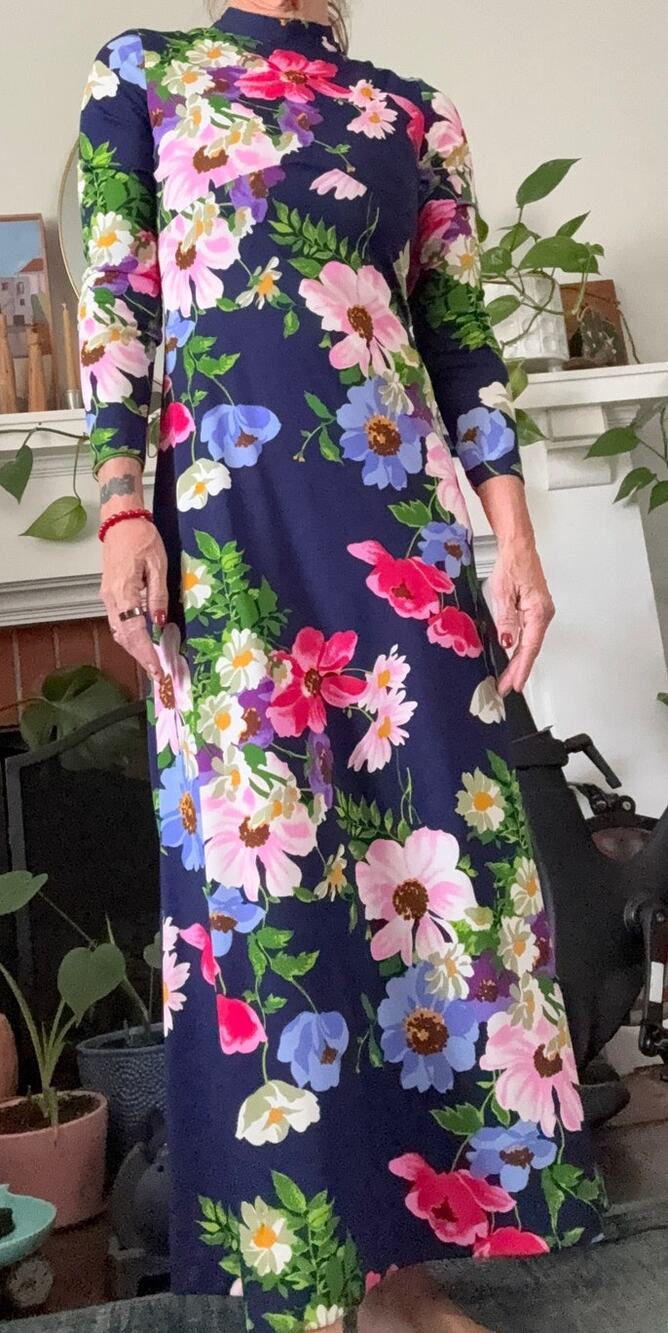 Vintage 70s/80s Navy Floral Maxi Dress Cottagecore Garden Party Size 10 / Size 4